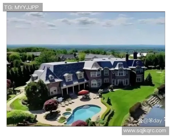 足球明星的定居地揭秘全球各地的豪宅与生活方式